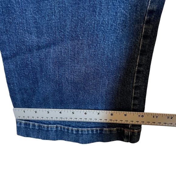 Stella McCartney Women’s Jeans Wide Leg Size 29 Darker Medium Wash - Picture 8 of 12